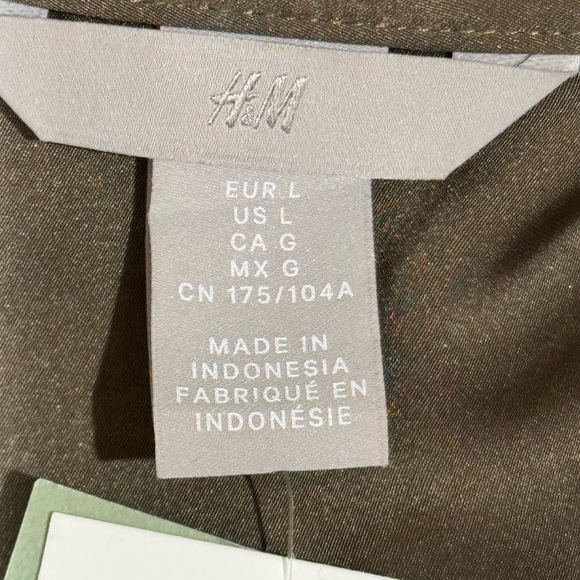 NWT H&M long brown / ear: Mocha Mousse button down long sleeve shirt size Large - Picture 7 of 13